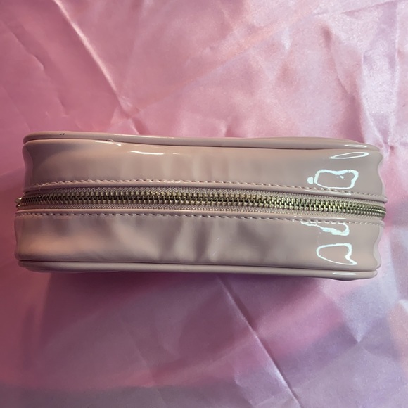 Darling Makeup Bag - Picture 2 of 4